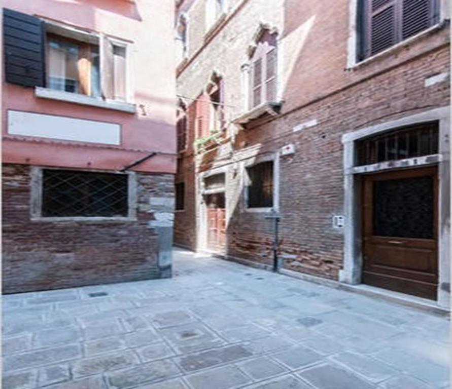 Charming Open-Space Do Torri Venice Exterior photo
